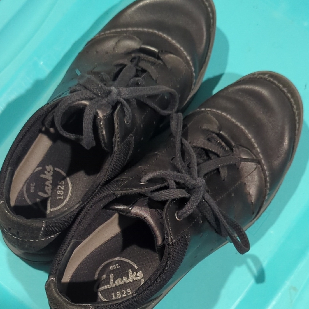 Clarks Classic Black Lace-Up Shoes